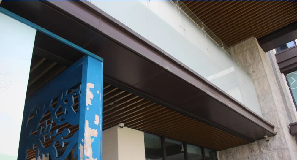 封（fēng）簷板7